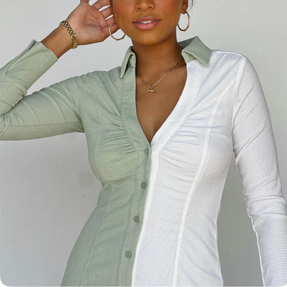 NWT Vestique Sharapova Two-Tone Gren and White Mini Dress - Picture 4 of 14